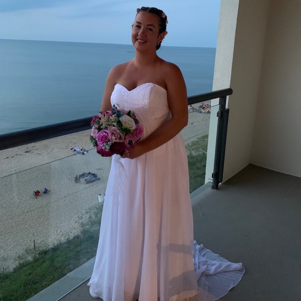 Meet your Posher, Danielle